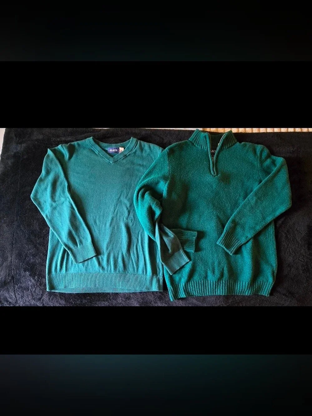 2 Sweaters The Children's Place Size 16 Green V-Neck And Quarter-Zip